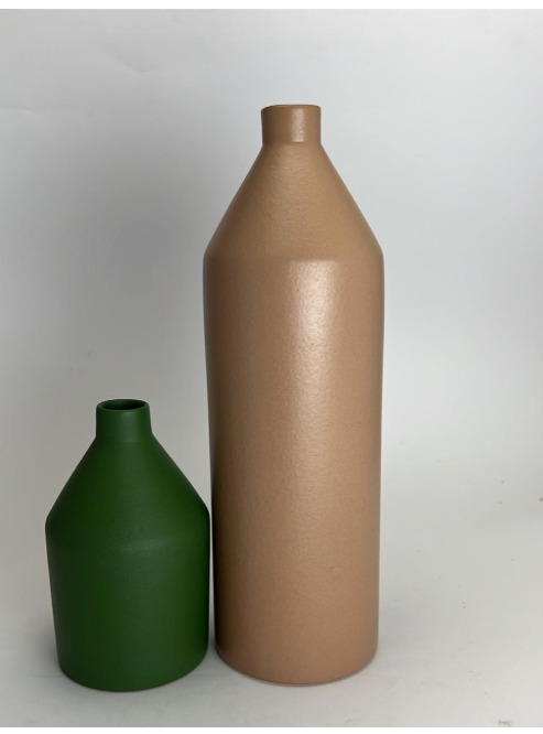 Short Neck Set of 2 Pots