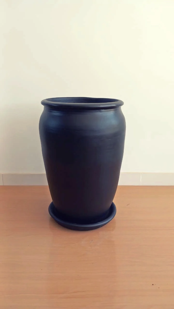 Tall Planter 1