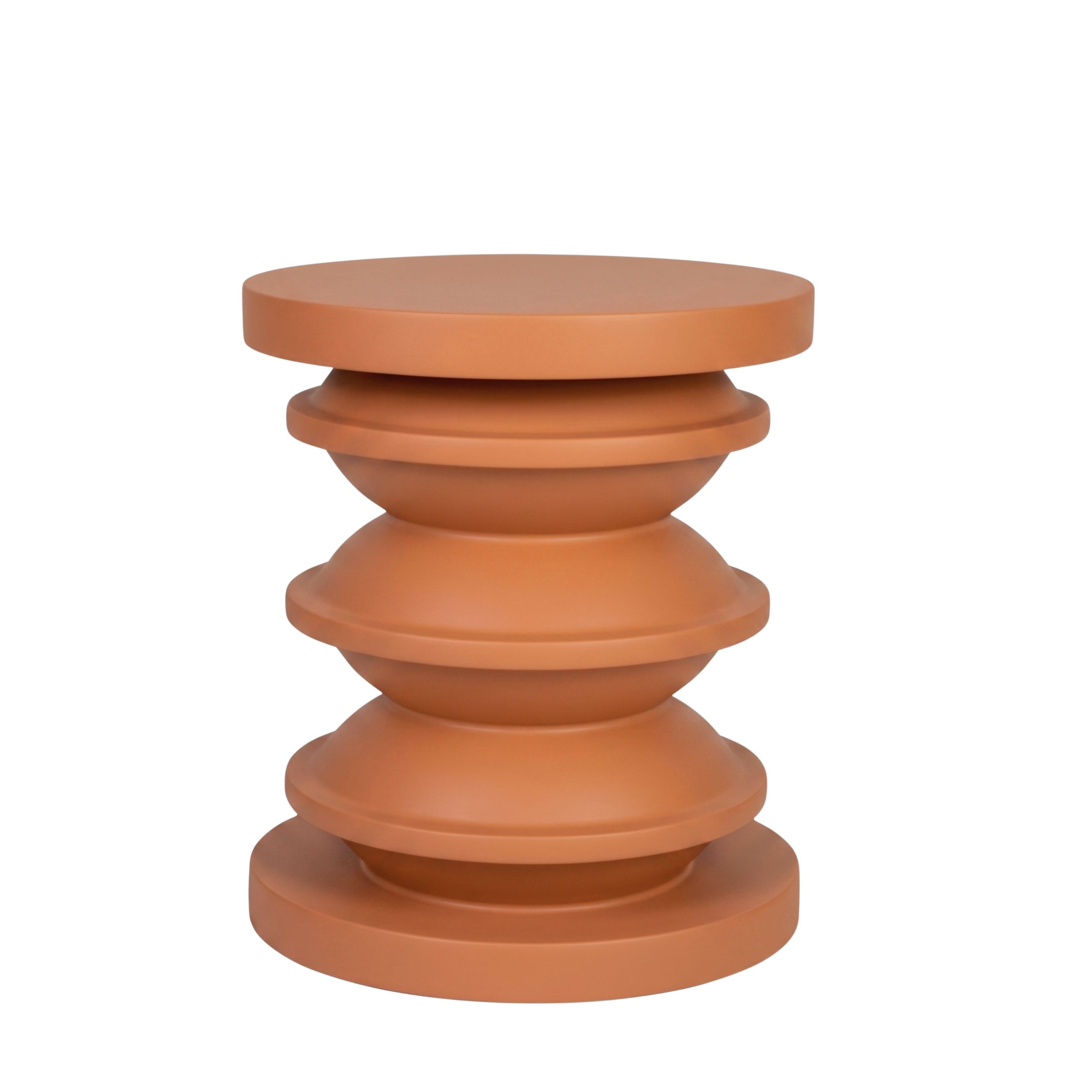 Solido Fiberglass Side Table