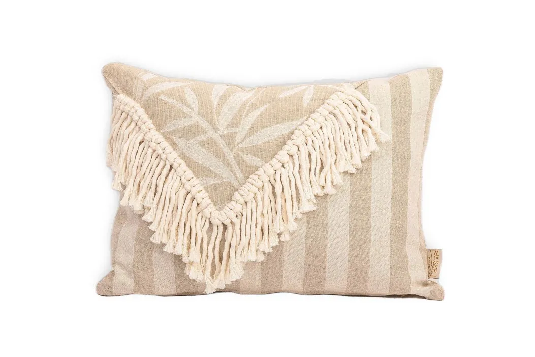 Jungle Bamboo Cushion Crème 1