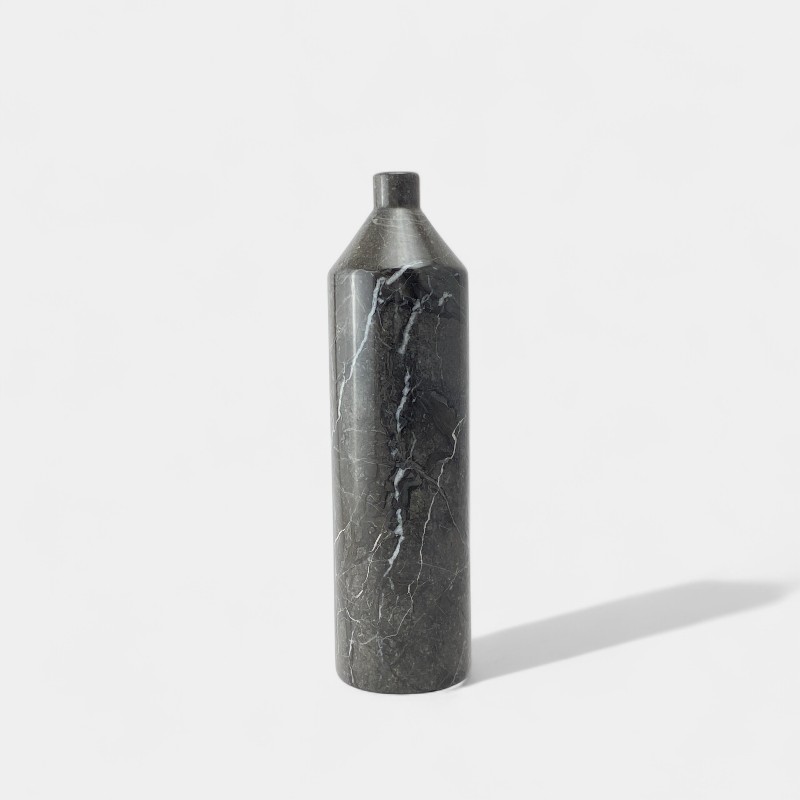 فازة رخاميم بعنق قصير كبيرة