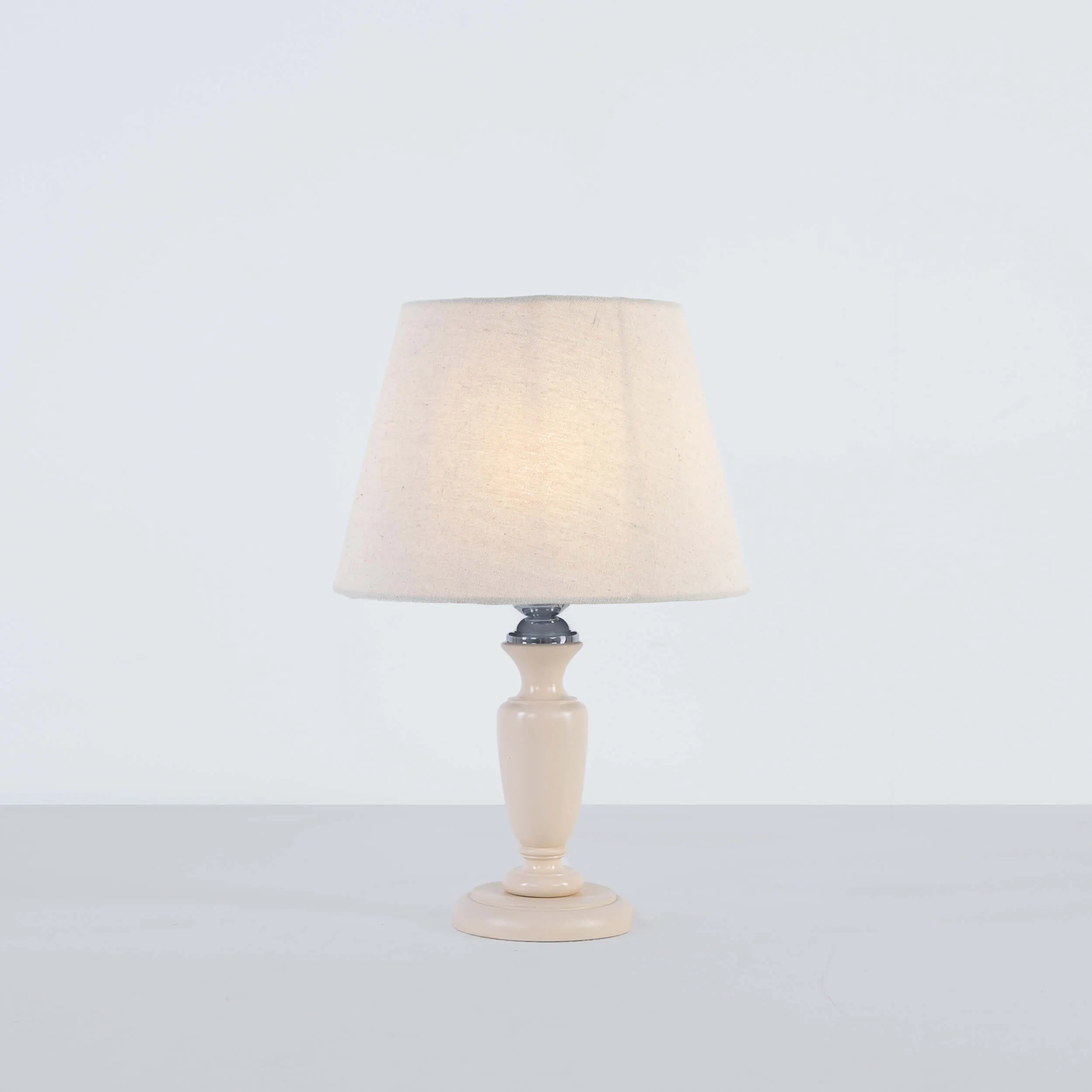 Modern Table Lamp 2