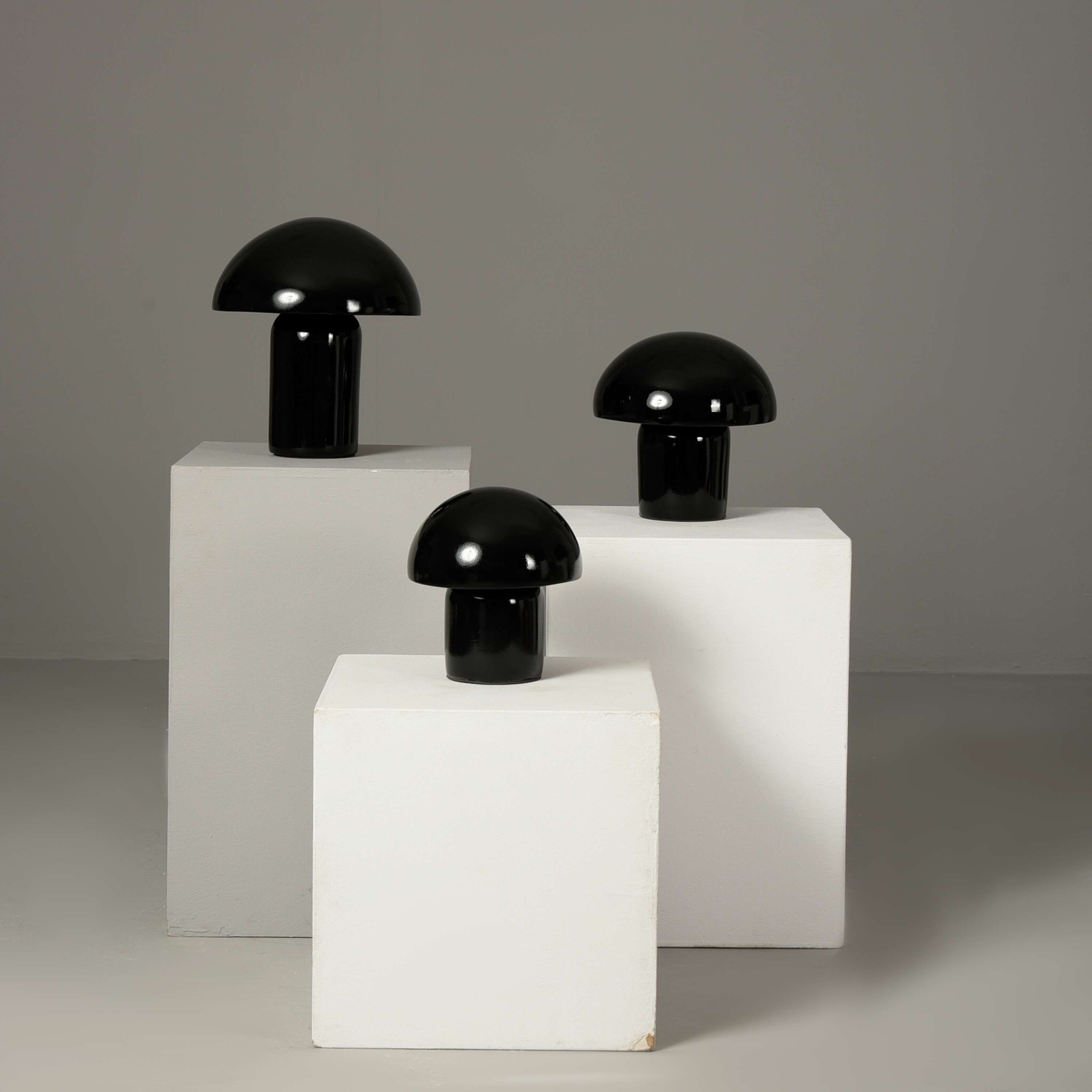 مصباح جانبي ترافل