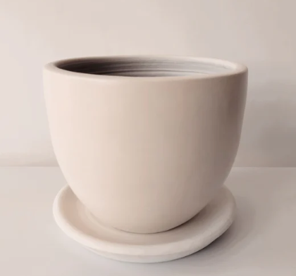 25 cm Plant Pot 2