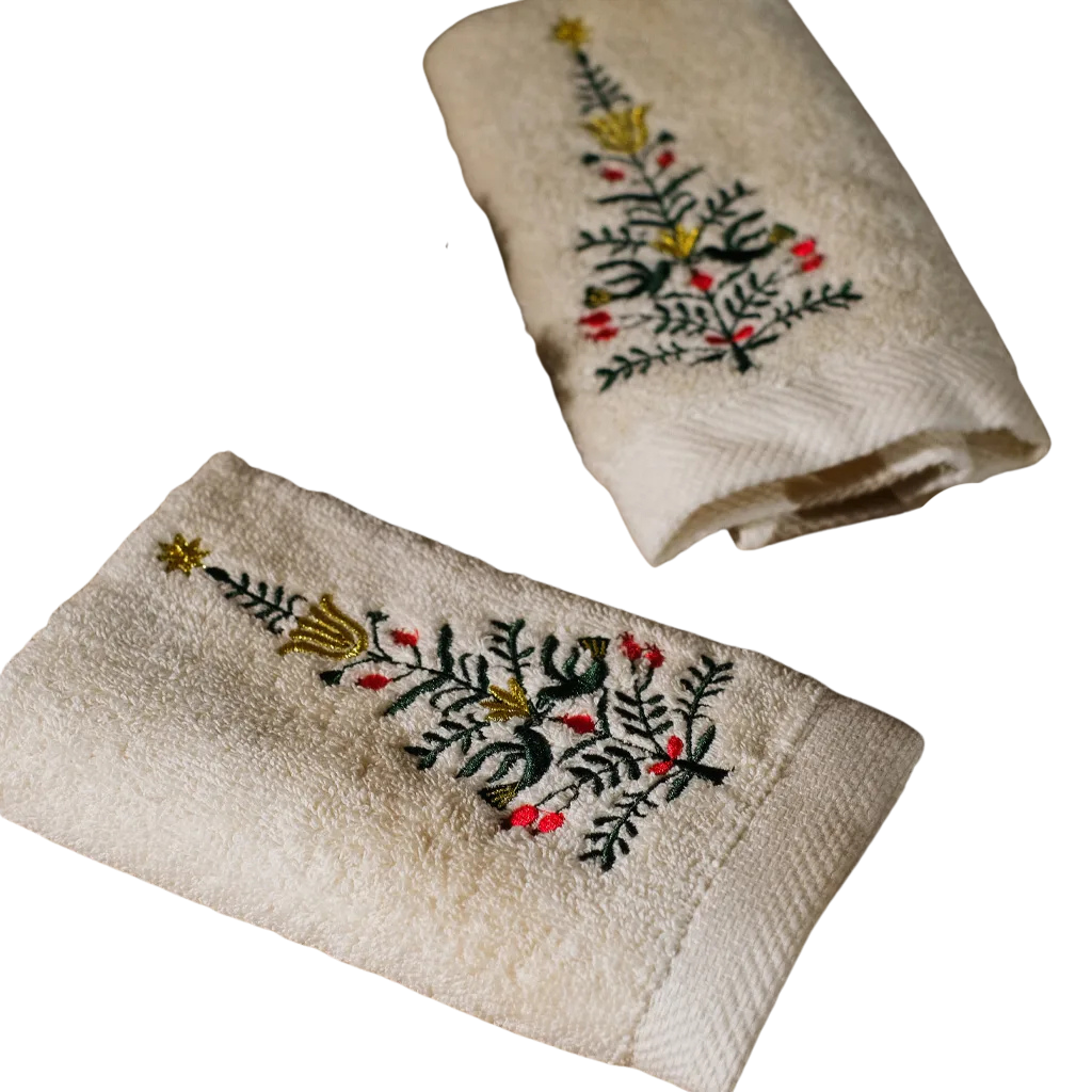 Peaceful Christmas Guest Towels Set 4