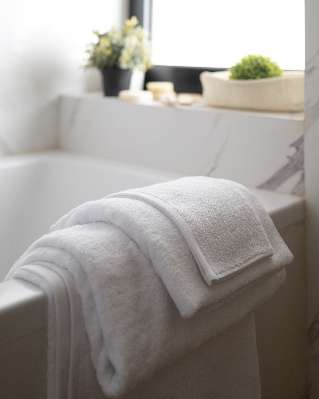 Plain Hand Towels 500GSM