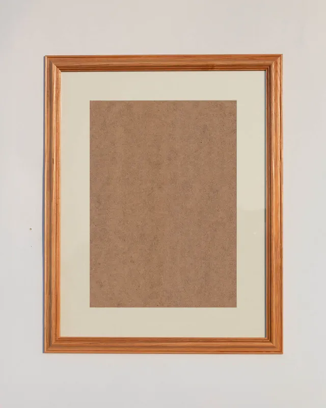 إطار كلاسيكي أسود 40x50