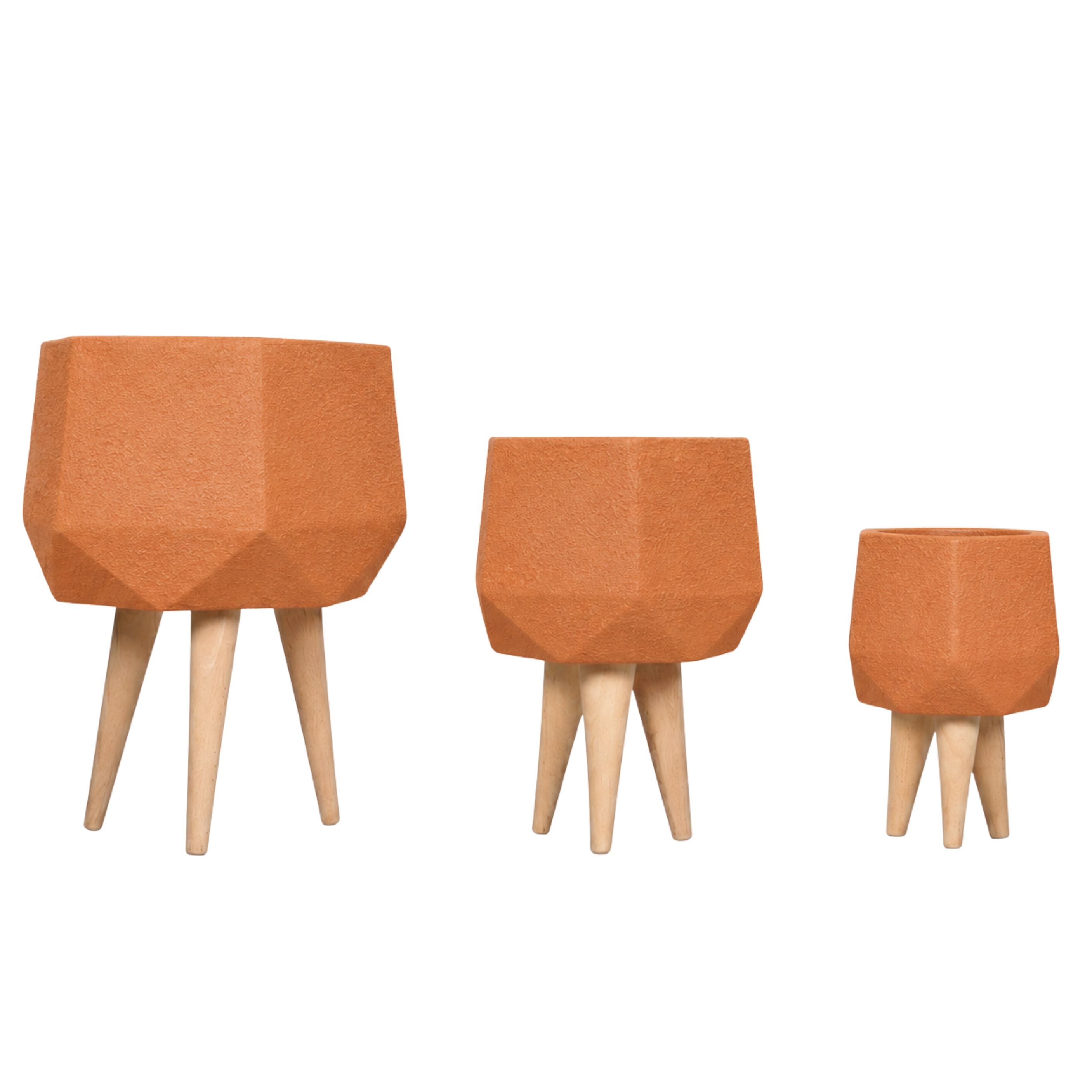 Sila Fiberglass Planter Set
