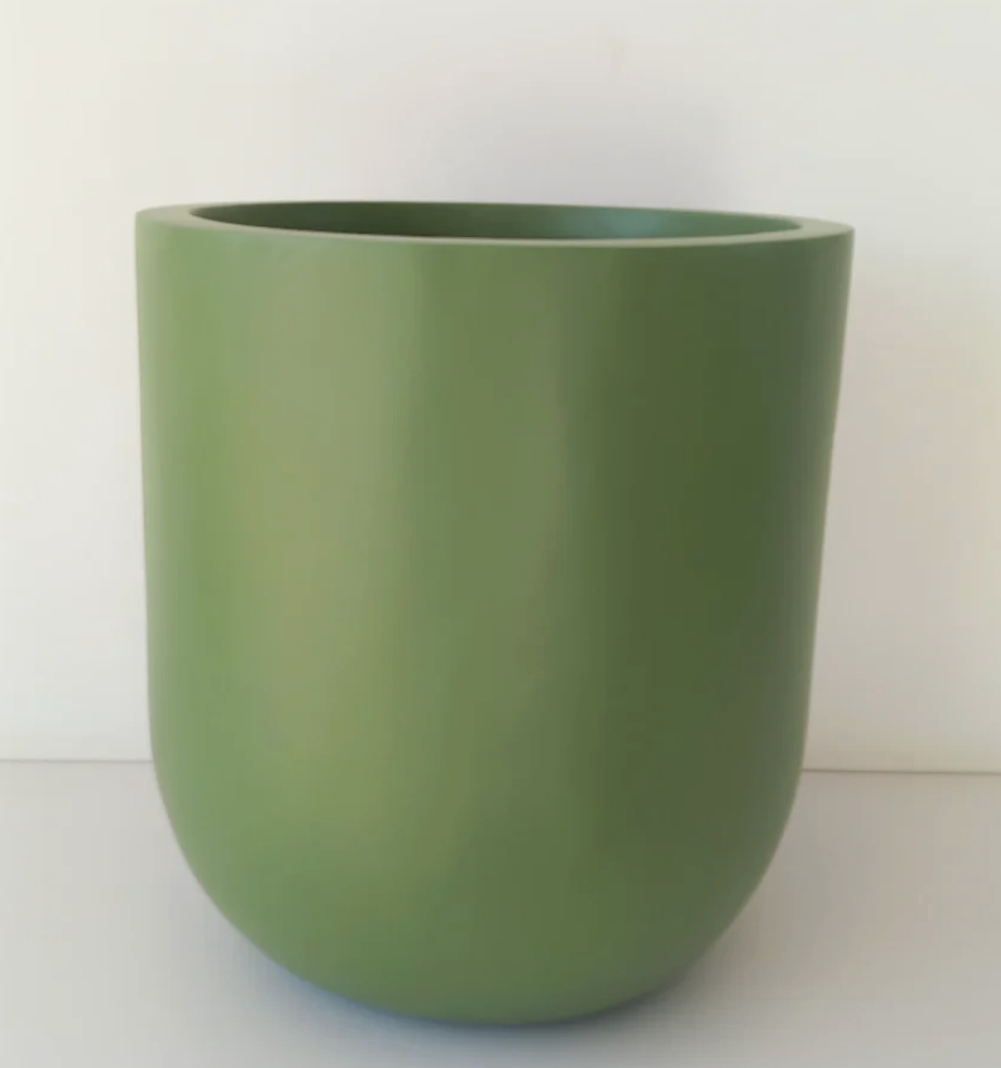 Fiberglass Pot 2