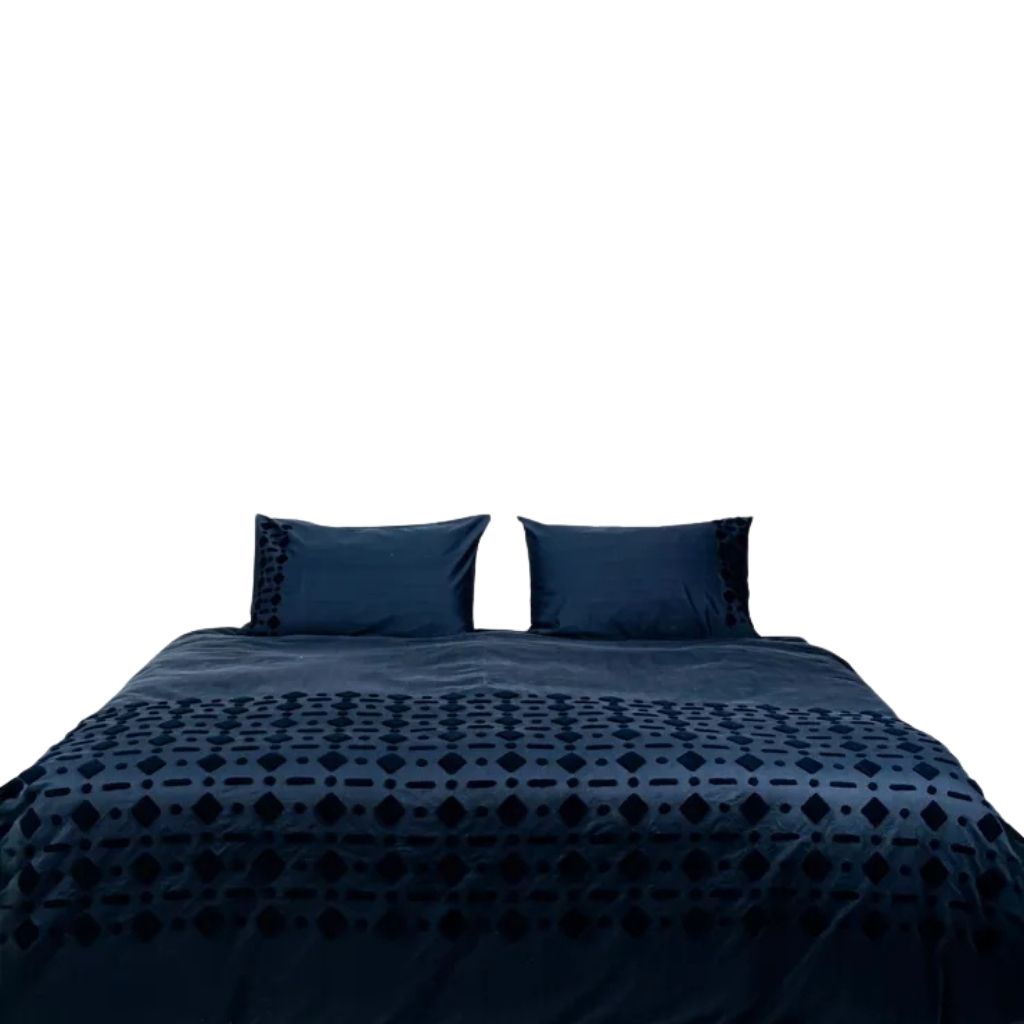 Diamonds in the Sky Tufted Duvet Set 0