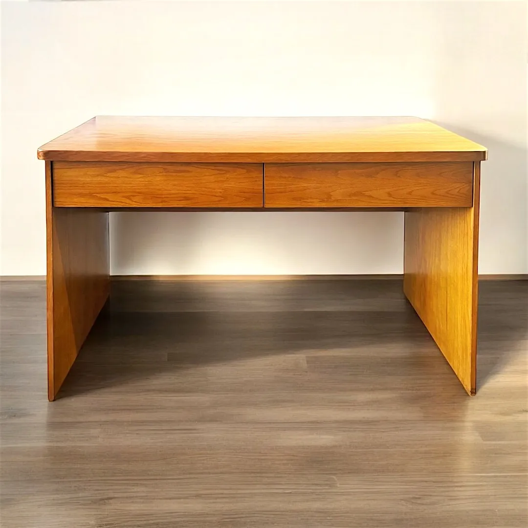 Oak Desk 1