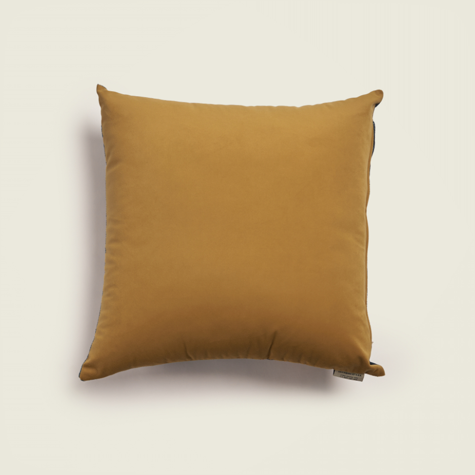 Linden - Velvet Cushion 1