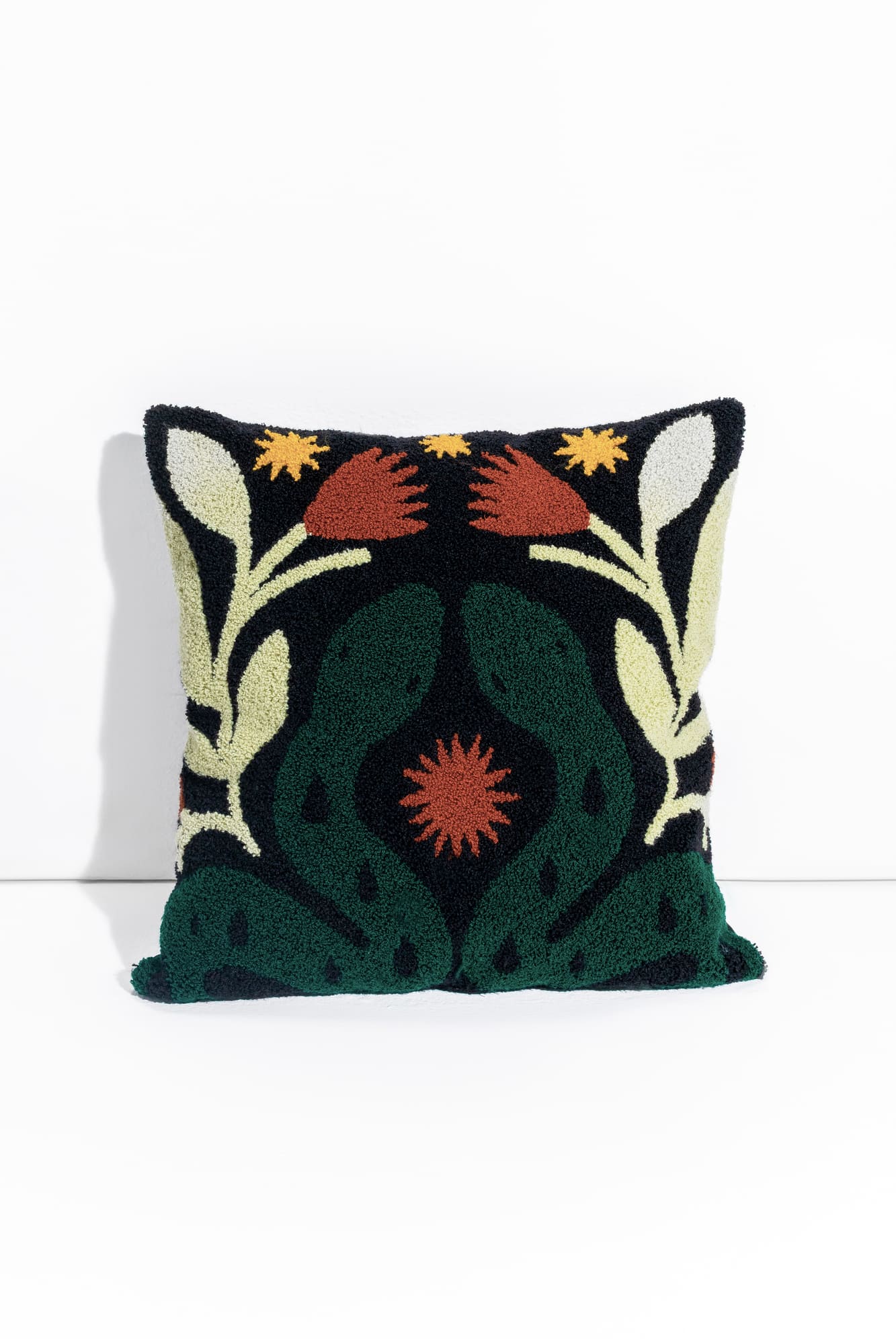 Dancing Serpents Cushion – Tufted Symbol of Renewal 0