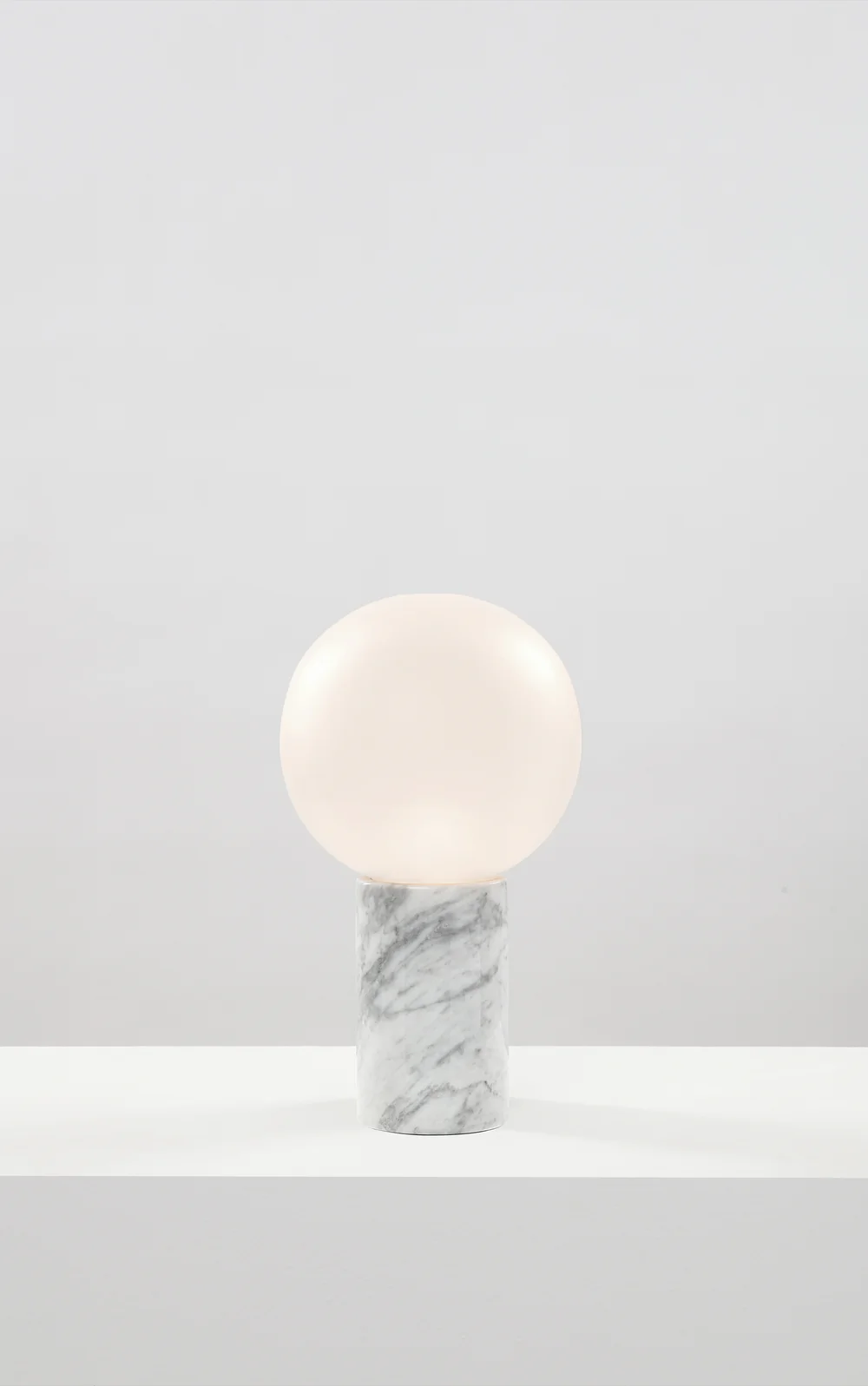Blow Table Mini - White 0