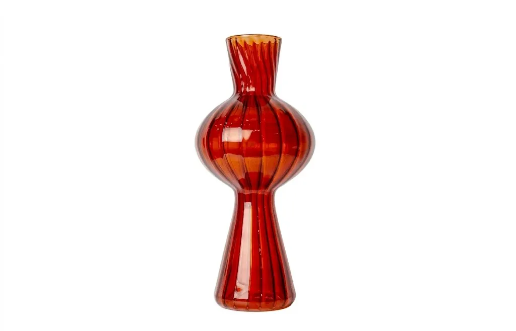 Red Vase image