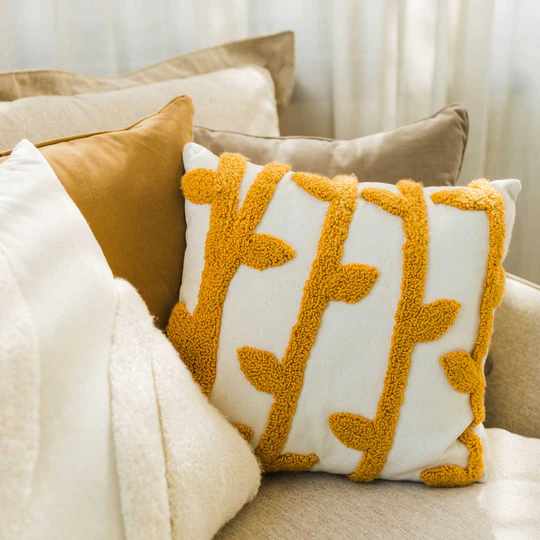 Dahlia Tufted Cushion 1