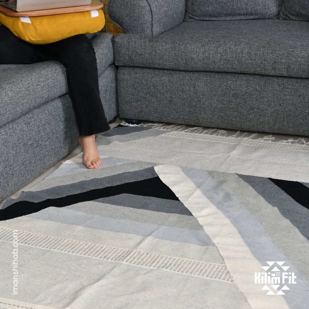 Power Cotton Kilim Carpet 1