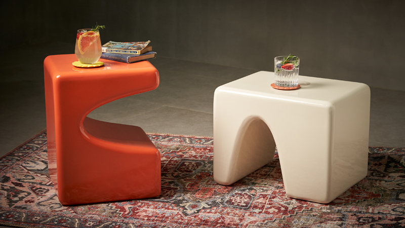 Soa Side Table – Modern Fiberglass Design 2