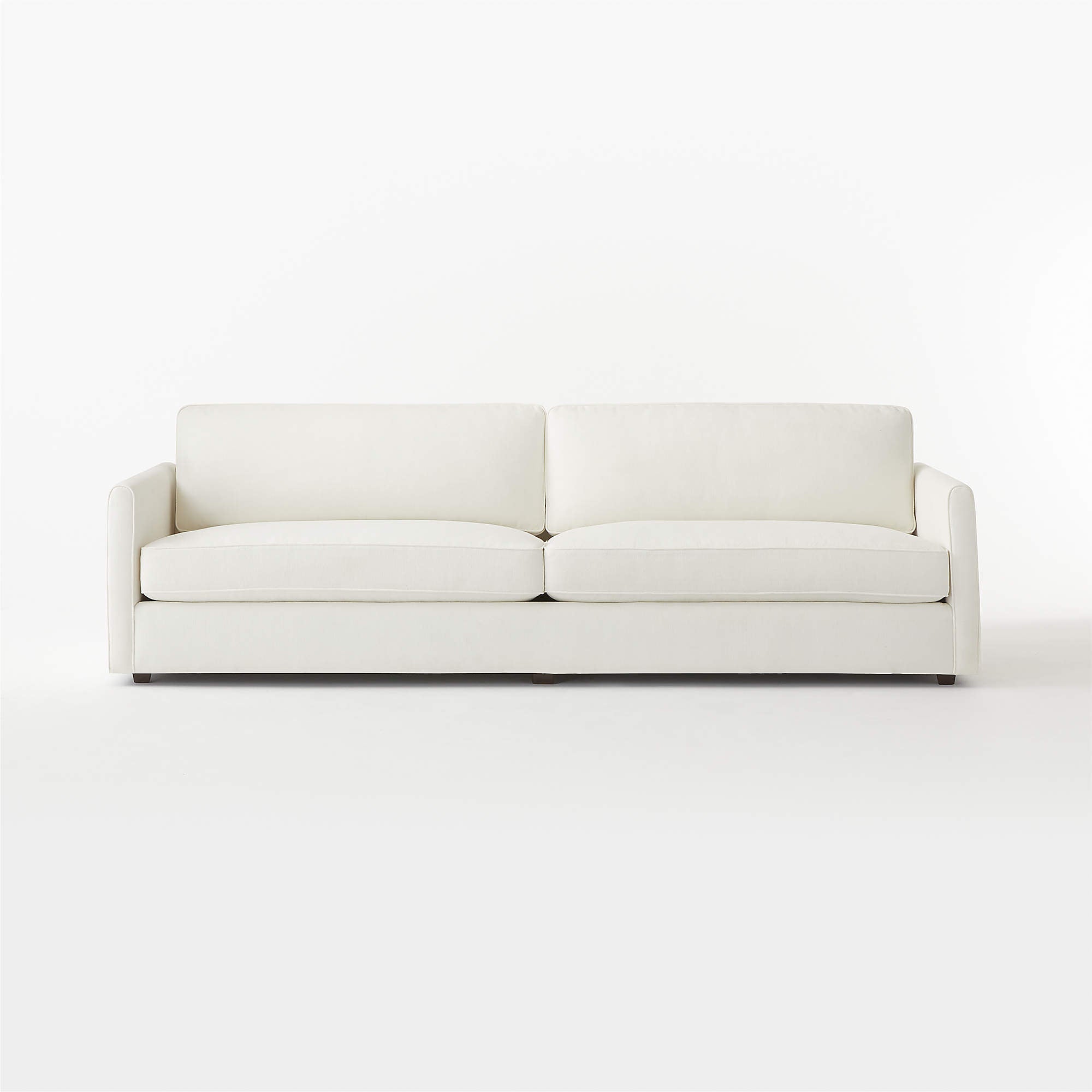 Laura Sofa-Hippo217 0