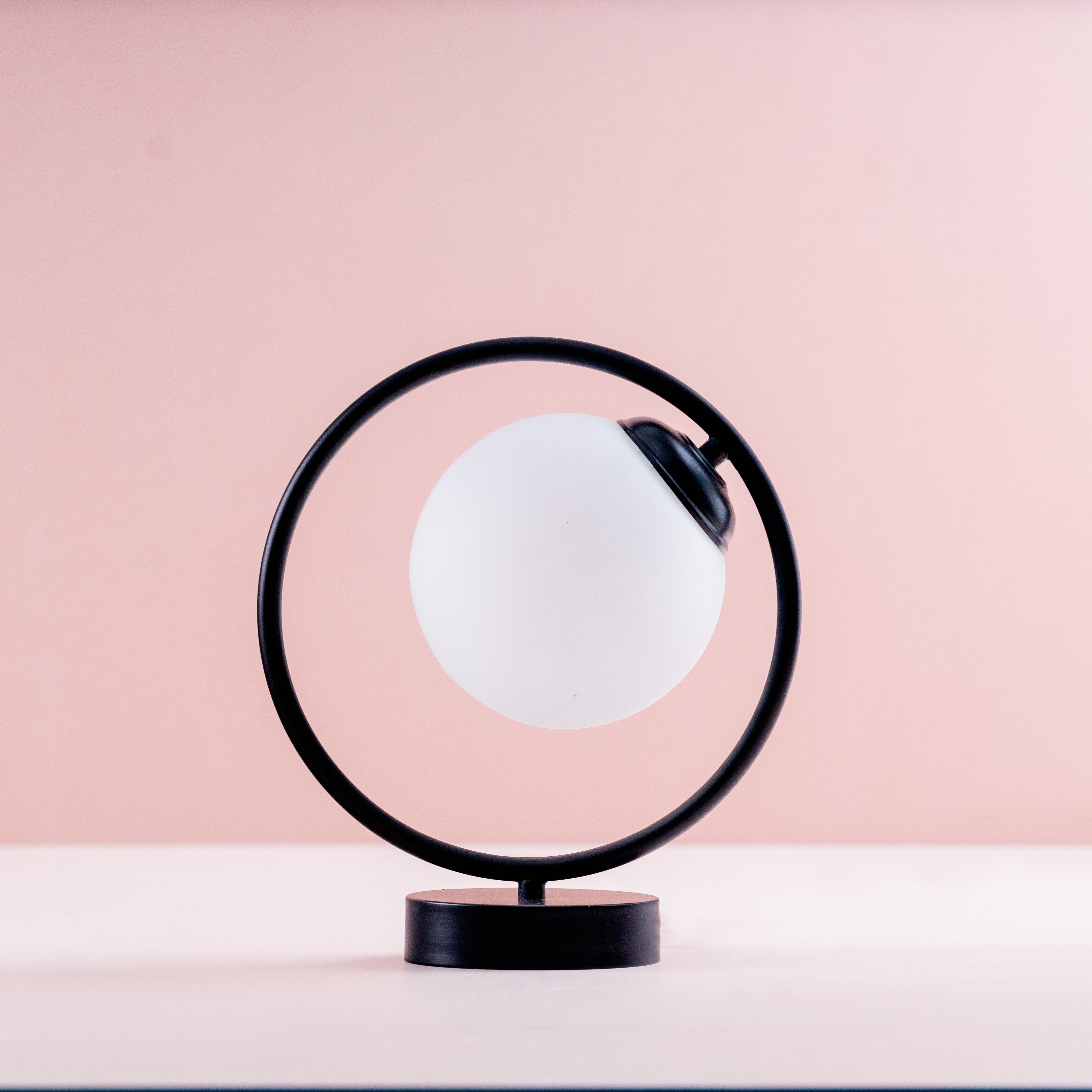 Black Eclipse Lamp 0