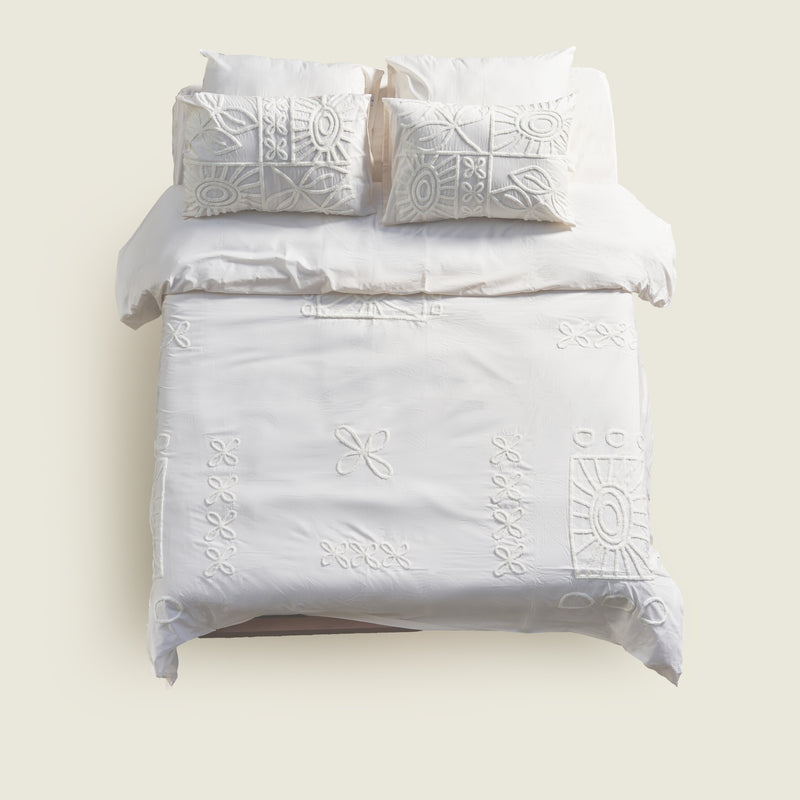 Ivory Duvet Cover - Percale - Tuft - Tribal - King 0