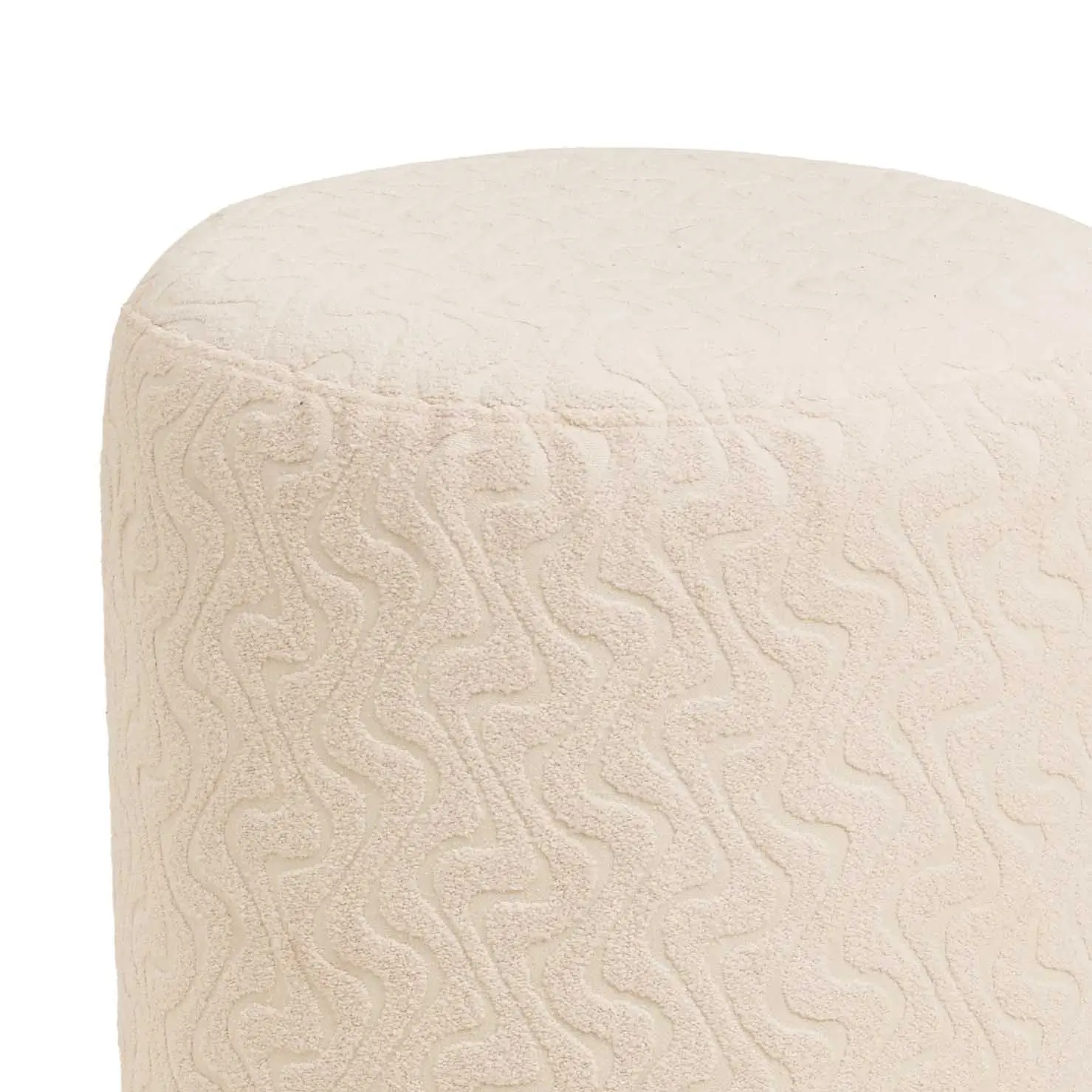 Classic Pouf 1
