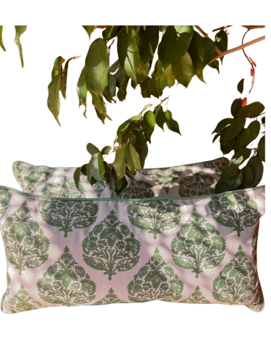 El Hatamlek cushion in Sage color 0