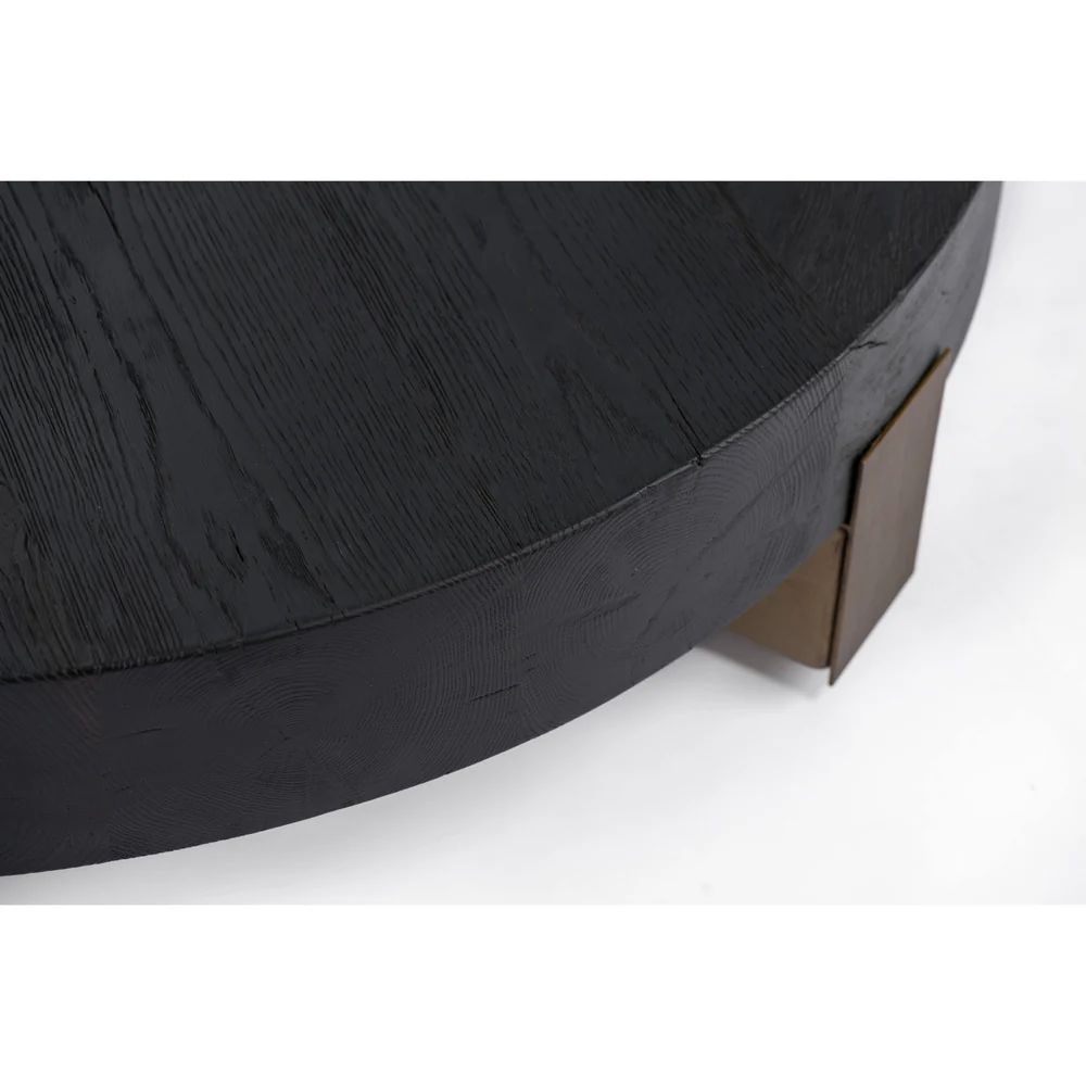 Bold Reclaimed Oak Coffee Table - Round Shape 1