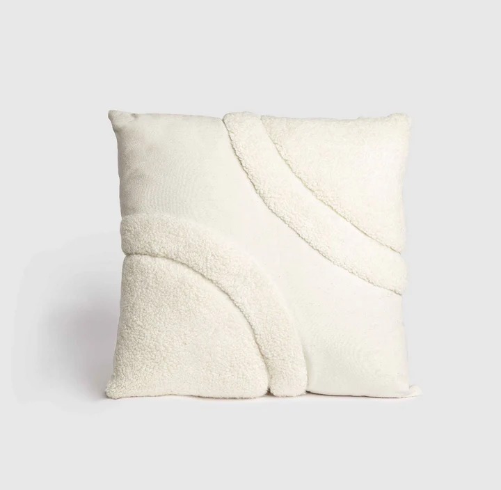 Suave Tufted Cushion 1