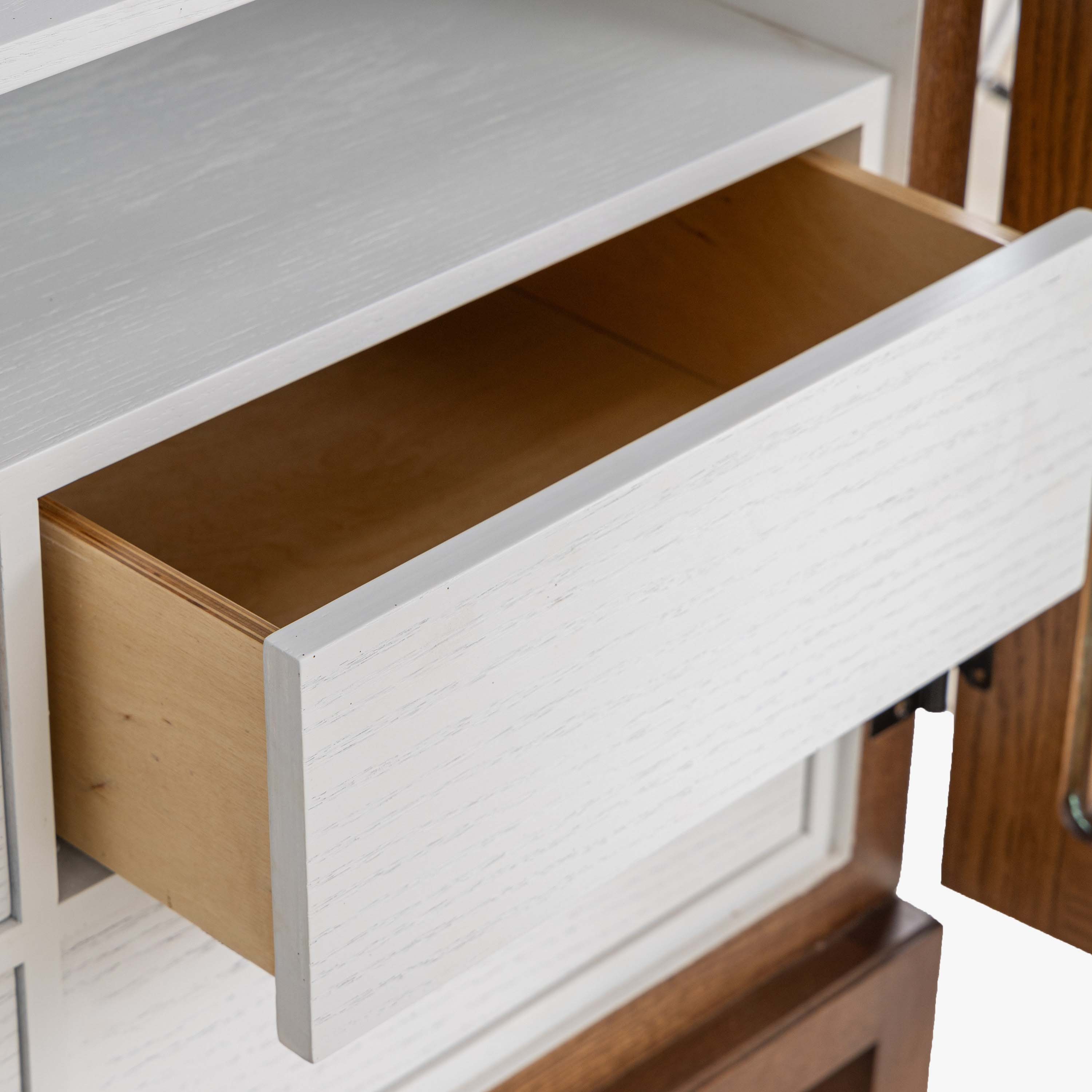 Mabel Cabinet 4