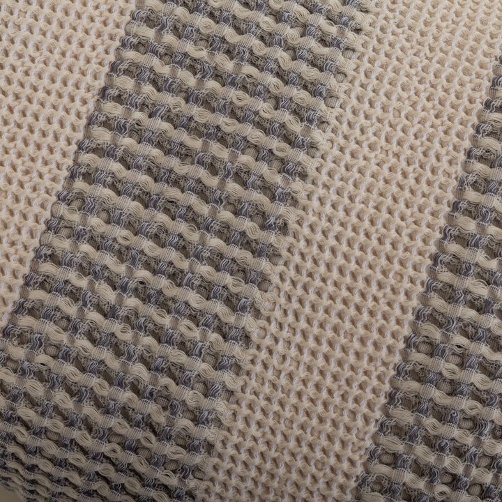 Honeycomb Stripe Bedspread 3