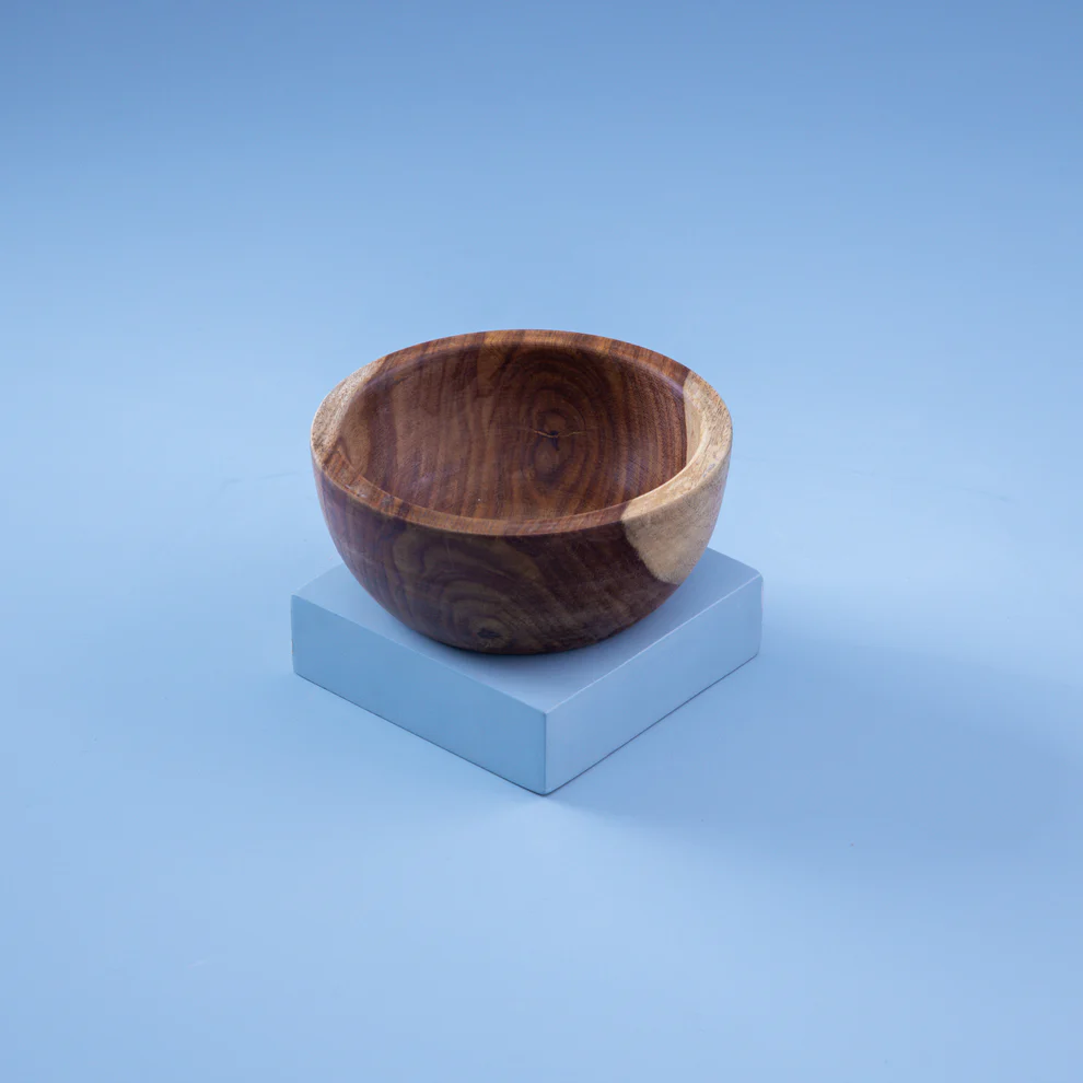 Set of Wooden Circular Bowls 5