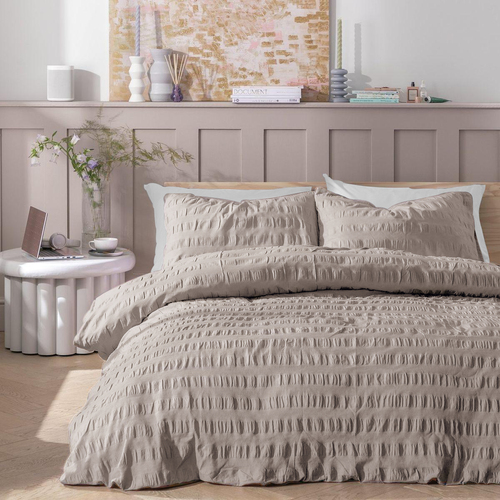 Bed in a Box - Seersucker Embossed 1