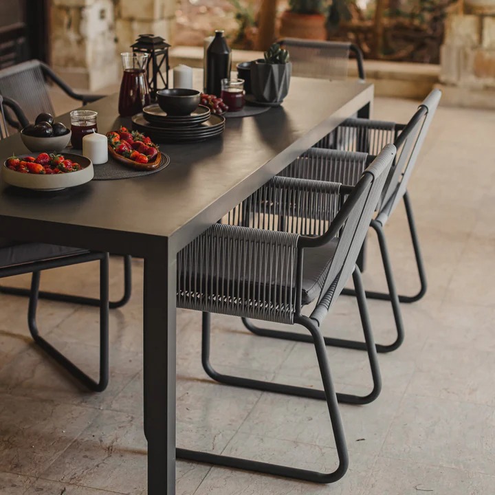 Mila Dining Table 1