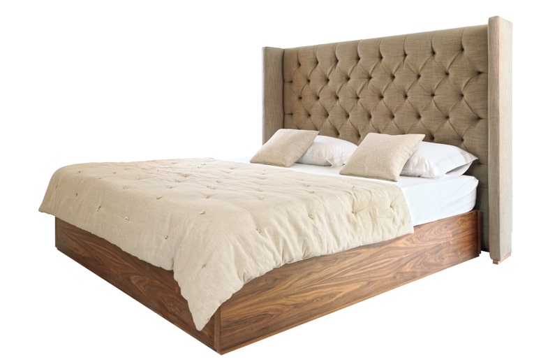 Chesterfield Winged Headboard and Wooden Bed Base (King) 1