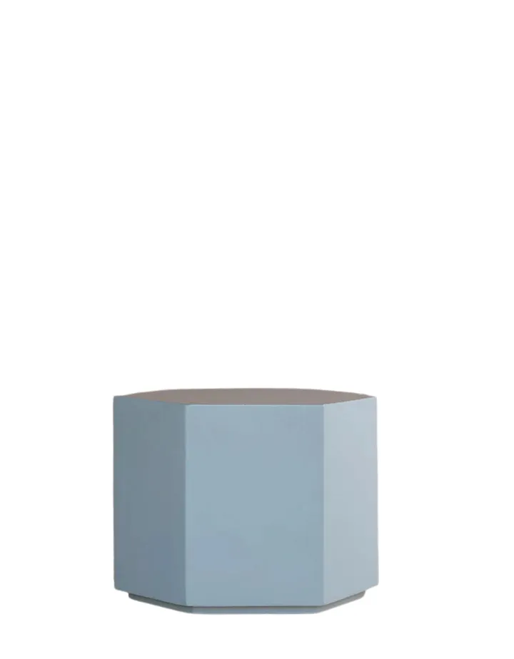 طاولات/ مقاعد سداسية - تصميمات فريدة - ألوان متنوعة