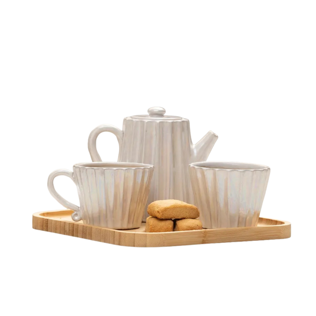 Alice in Wonderland Tea Set image