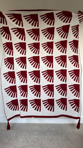 Aurora Blanket-Burgundy 2