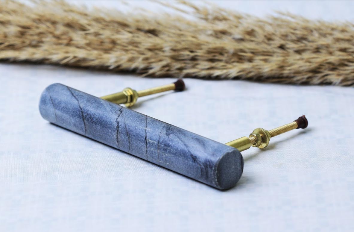 Gray Marble Handle (Short) 1