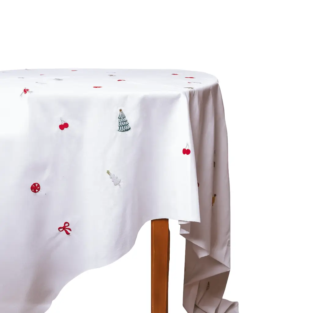 The Little Tree Tablecloth 0
