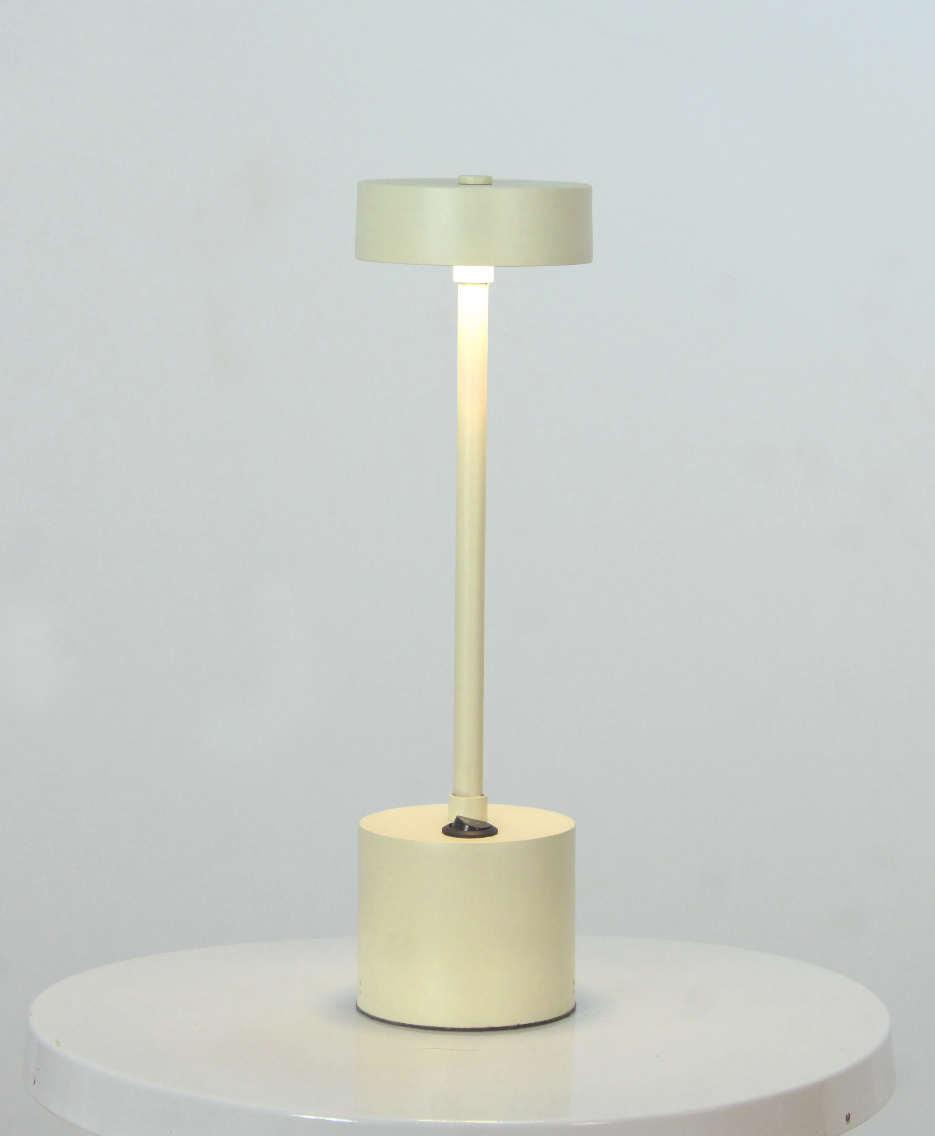 Modern Steel & Plexi Table Lamp With LED Light - YL-TL-743N-N 1