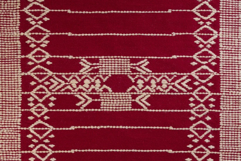 Marrakesh Kilim Rug – Rich Burgundy Elegance with Handwoven Tassels 2