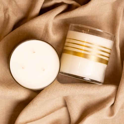 كوب شمع زجاجي بخطوط برائحة الأوركيد و الجوجوبا 1