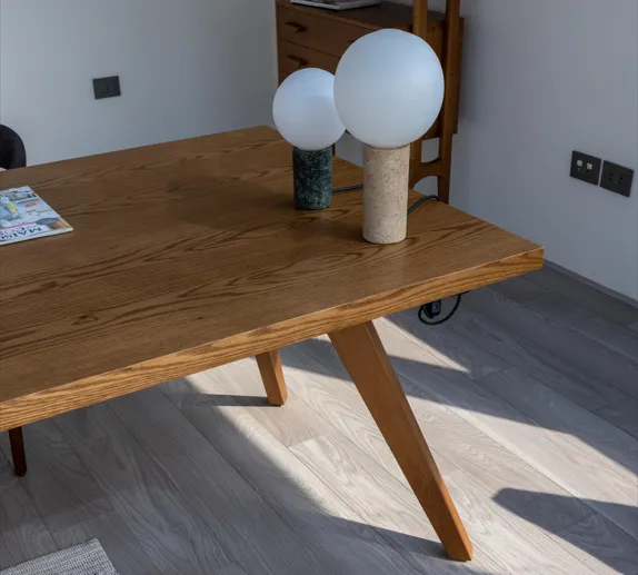 Shelley Oak Wood Dining Table With Angled Legs 2