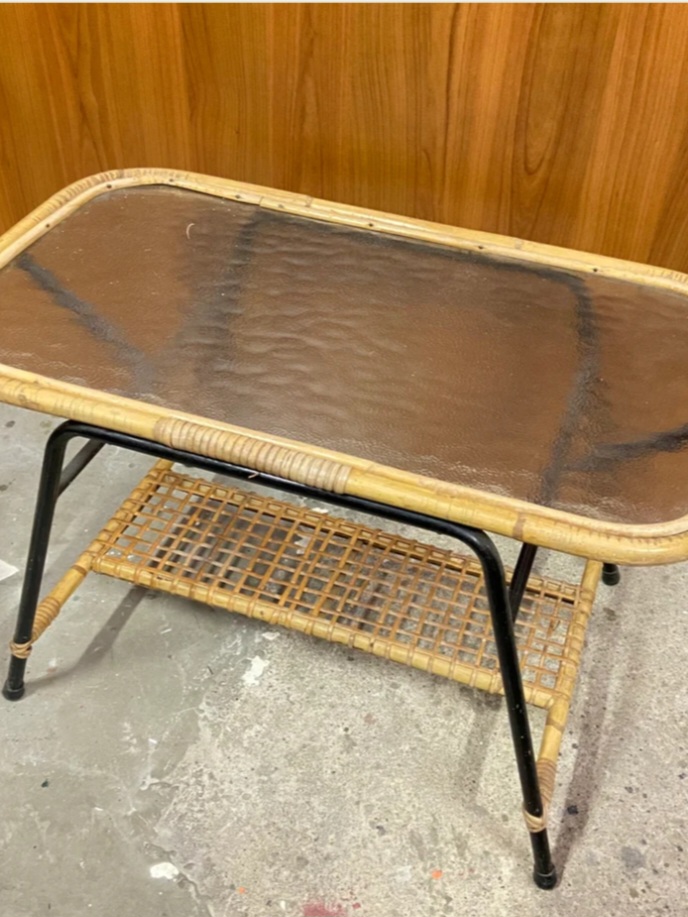 ترابيزه رئيسيه من البامبو والميتال 1