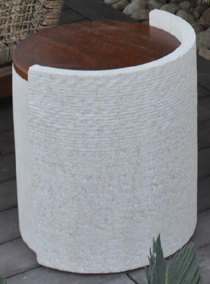 Outdoor Side Table – Stone & Wood 1
