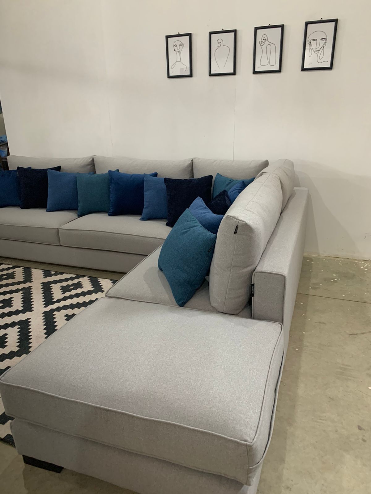 Nalen Corner L- Shape - Hippo 28 3