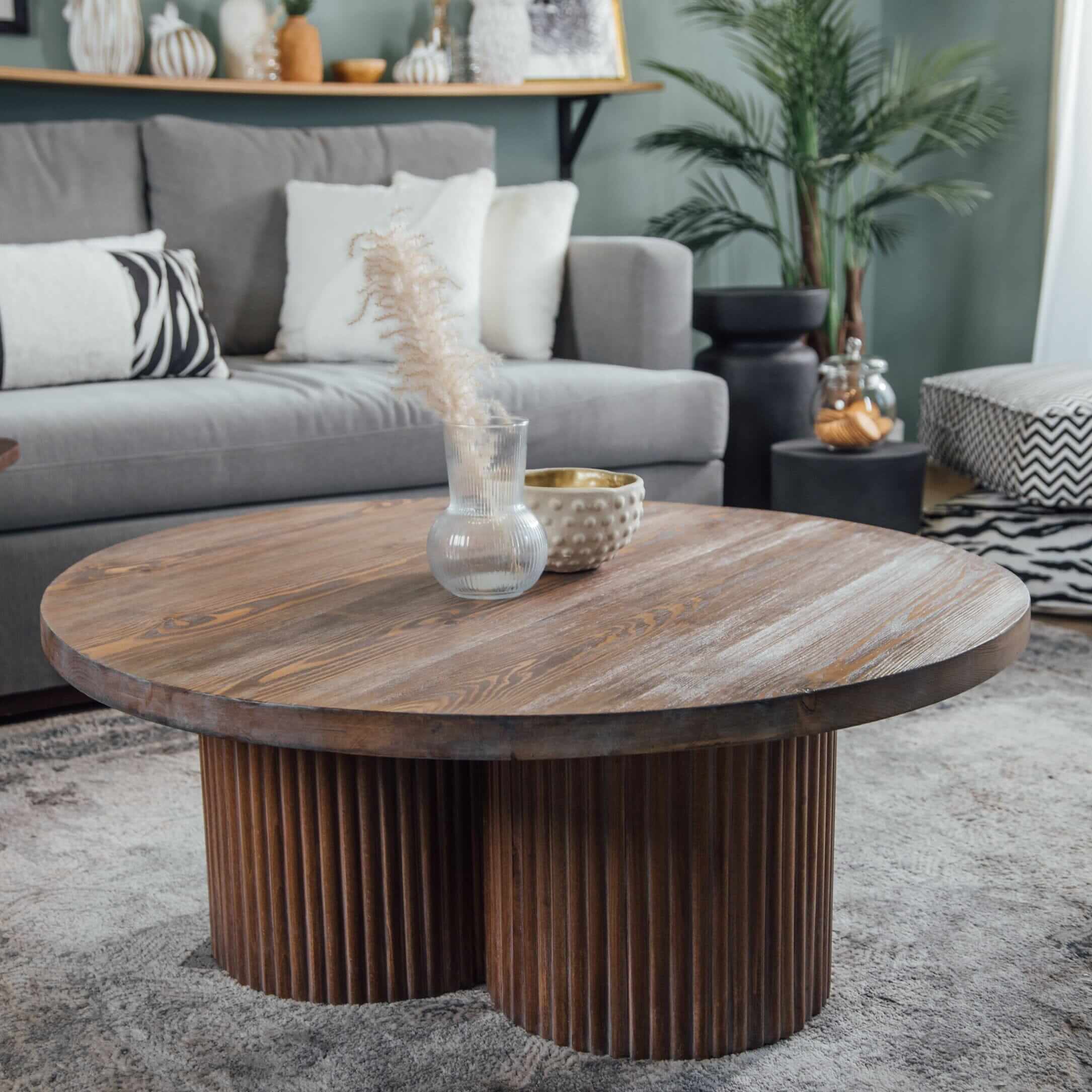 Tri Coffee Table - Massive Pine Wood Structure 2