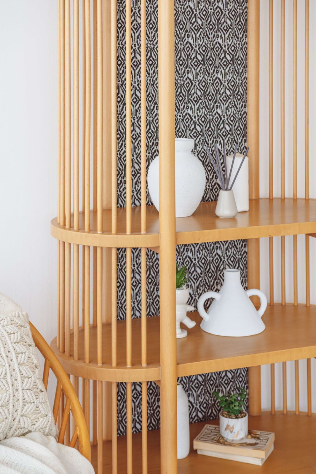Daisy Shelving Unit 1