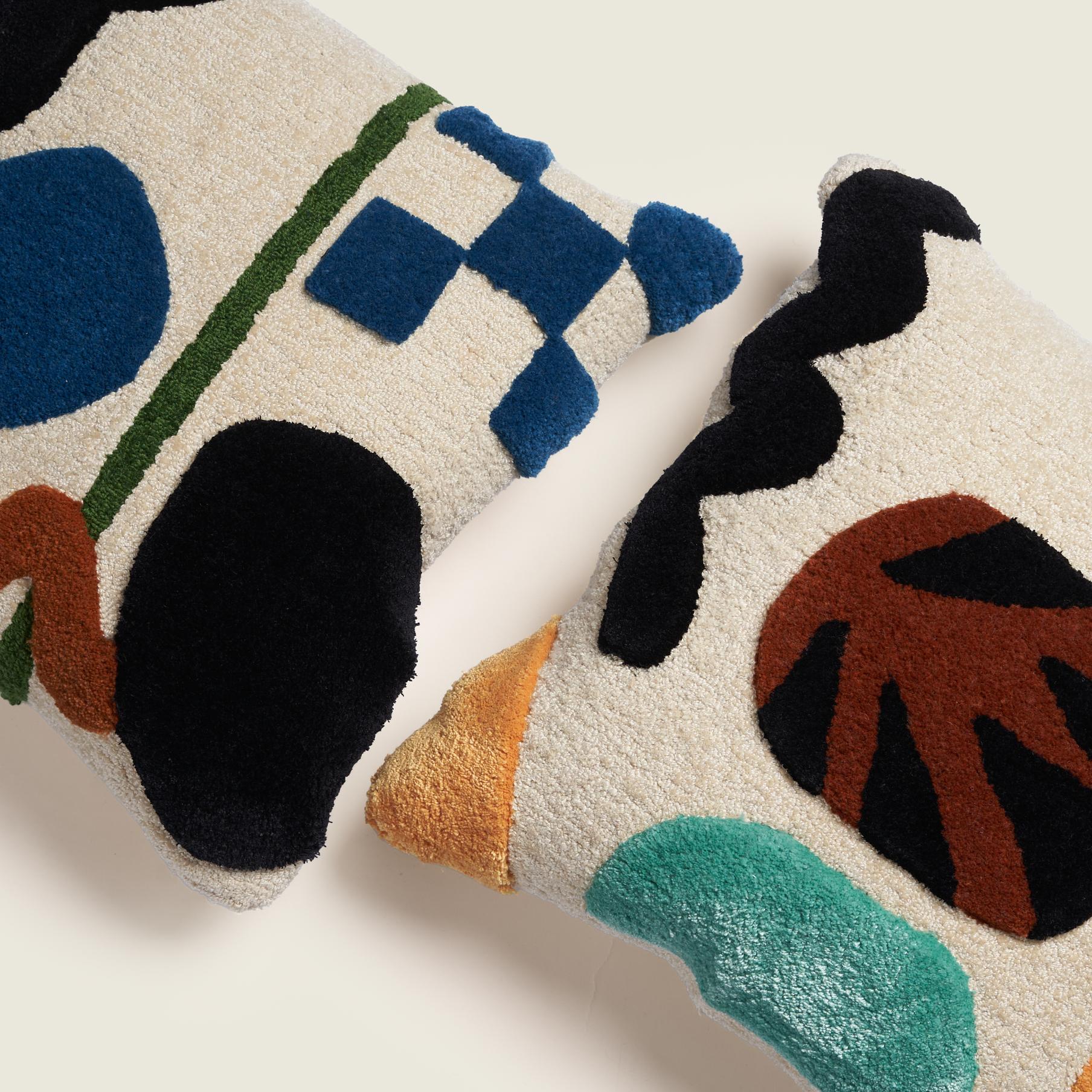 Illusion - Tufted Wool Cushion 2